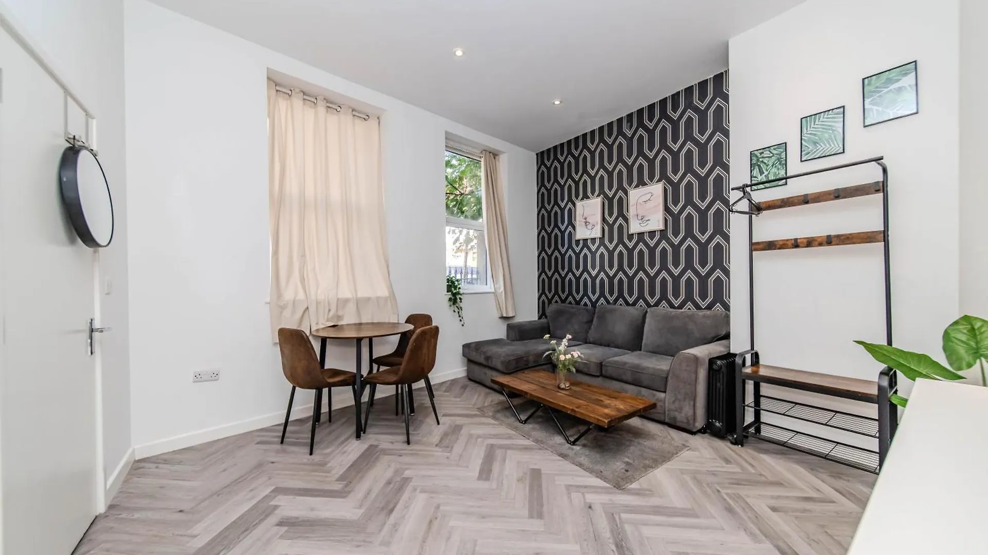 Modern flat near Brighton centre Apartment 0*,  United Kingdom